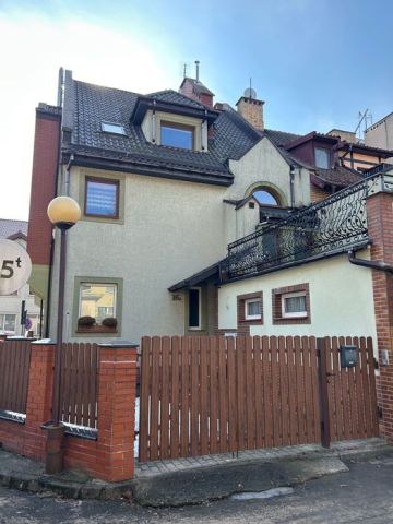 dom szeregowy Gołdap, ul. Partyzantów. Zdjęcie 1