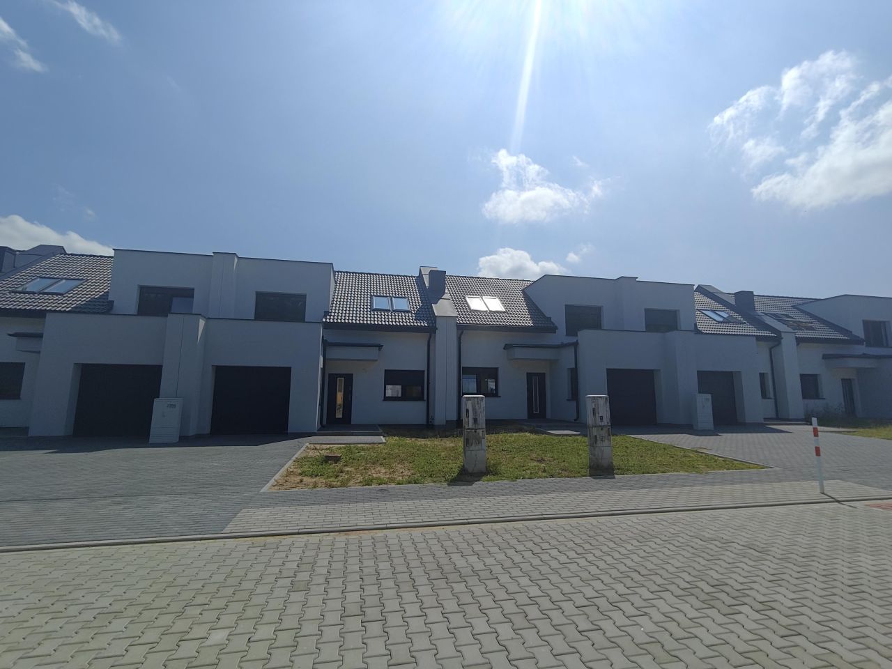 dom szeregowy, 4 pokoje Lusówko Rozalin, ul. Róży. Zdjęcie 2