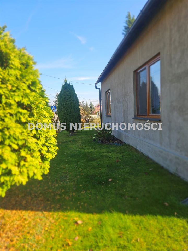 dom wolnostojący, 3 pokoje Niesułków. Zdjęcie 15