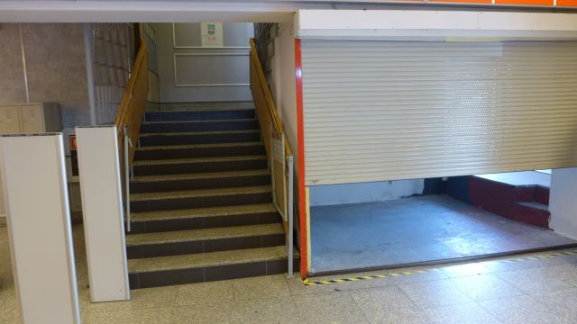 Lokal Kraków Śródmieście, al. Zygmunta Krasińskiego. Zdjęcie 1