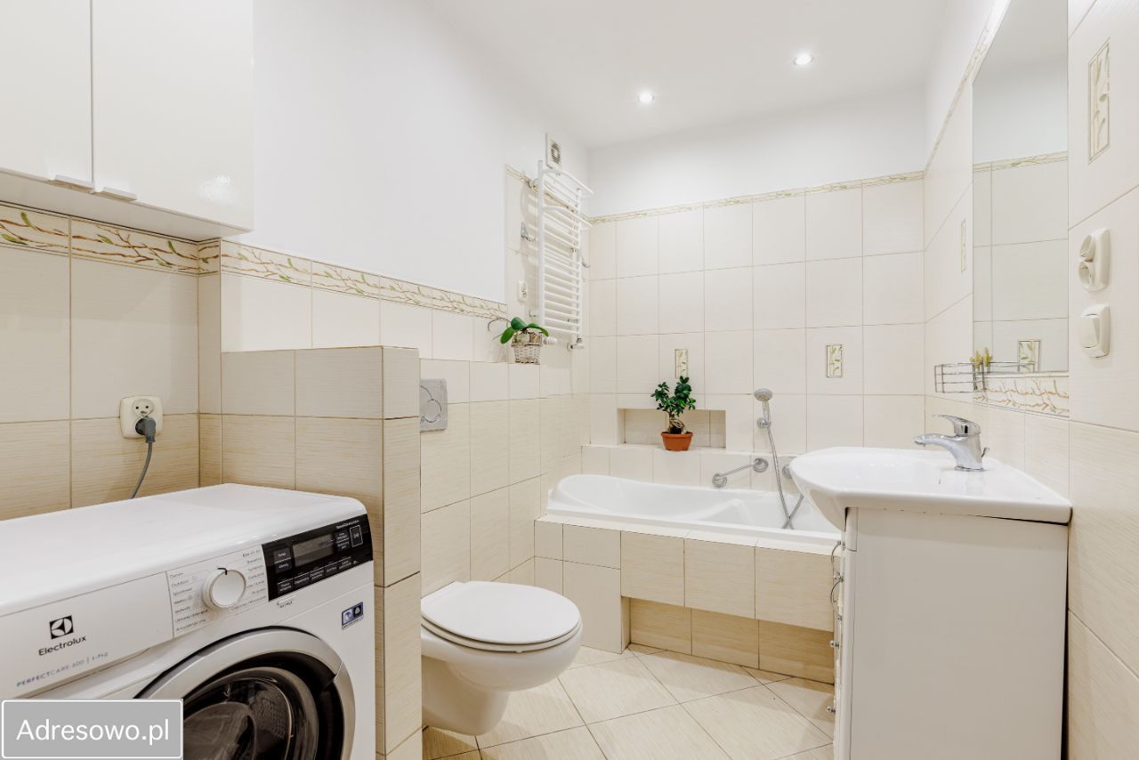 dom wolnostojący, 9 pokoi Karczew. Zdjęcie 7