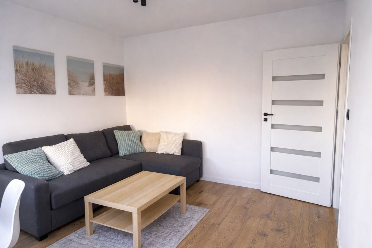 Mieszkanie 2-pokojowe Bydgoszcz Bielawy, ul. Marii Curie-Skłodowskiej. Zdjęcie 2