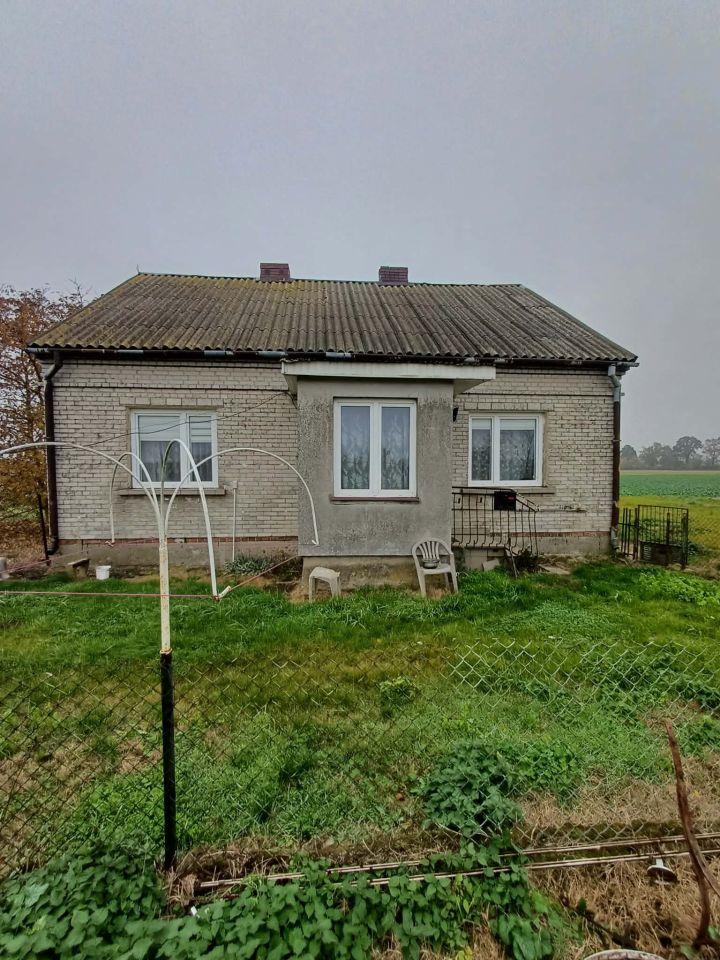 siedlisko, 3 pokoje Białuty, Białuty. Zdjęcie 2