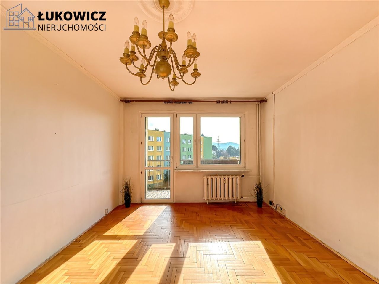 Mieszkanie 3-pokojowe Bielsko-Biała Osiedle Karpackie. Zdjęcie 3