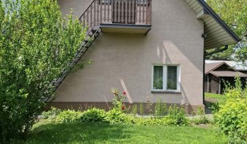 dom wolnostojący, 3 pokoje Brzeźnica, ul. Kasztanowa