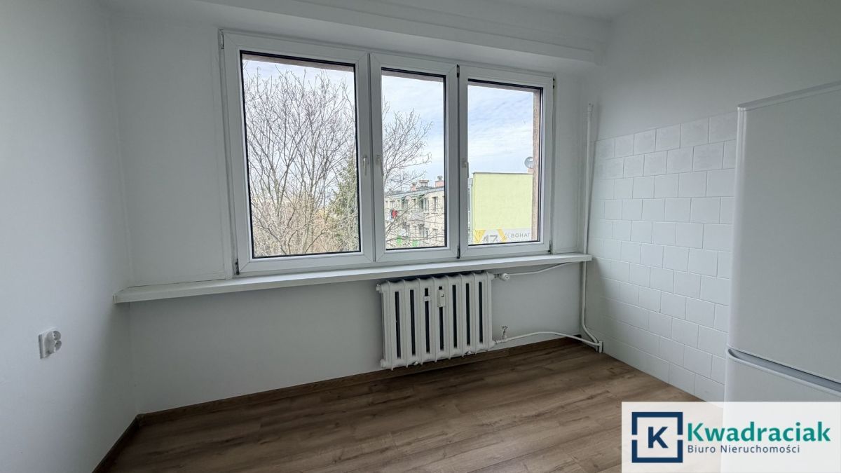 Mieszkanie 3-pokojowe Krosno, ul. Wojska Polskiego. Zdjęcie 6