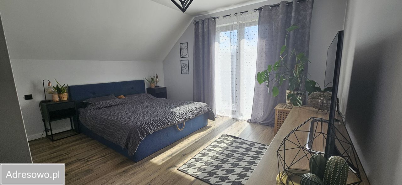 dom wolnostojący, 4 pokoje Kaniów. Zdjęcie 3