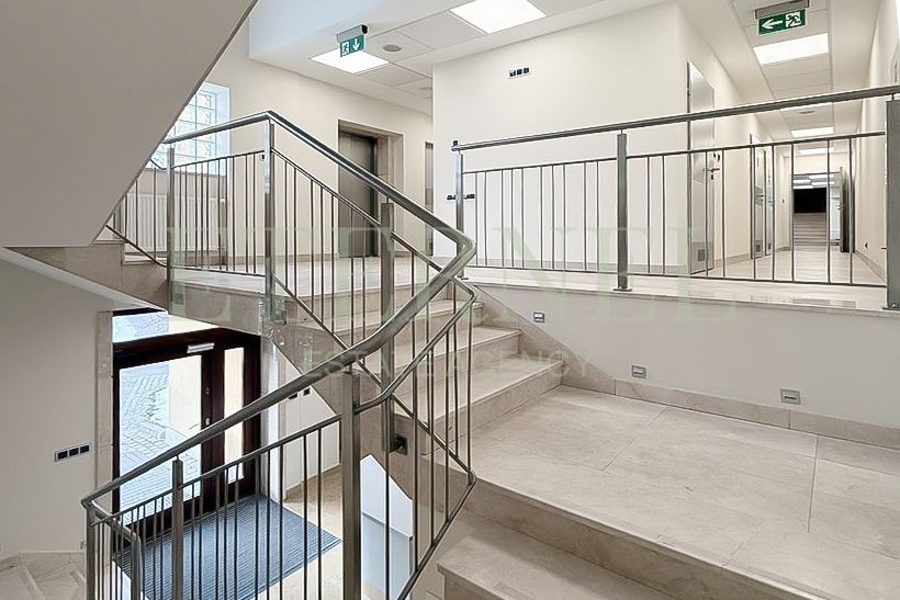 Biuro Kraków Prądnik Czerwony, ul. Jana Pawła Woronicza. Zdjęcie 2