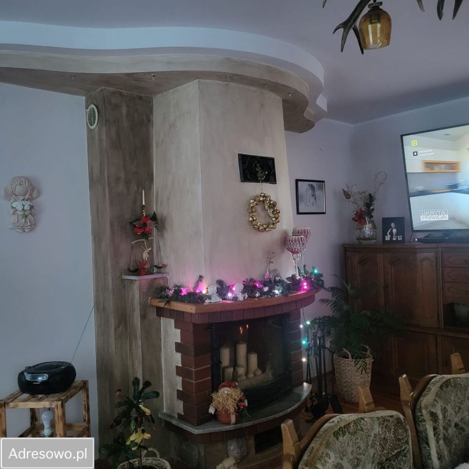 dom wolnostojący, 4 pokoje Pogobie Średnie. Zdjęcie 16