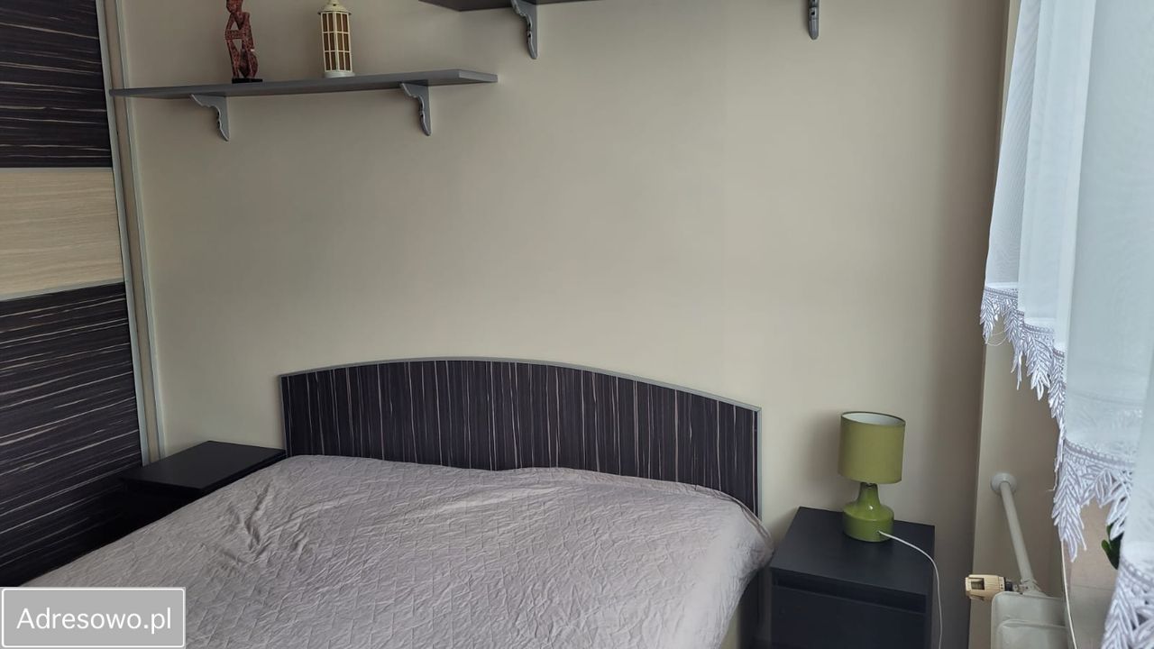 Mieszkanie 3-pokojowe Żory. Zdjęcie 6