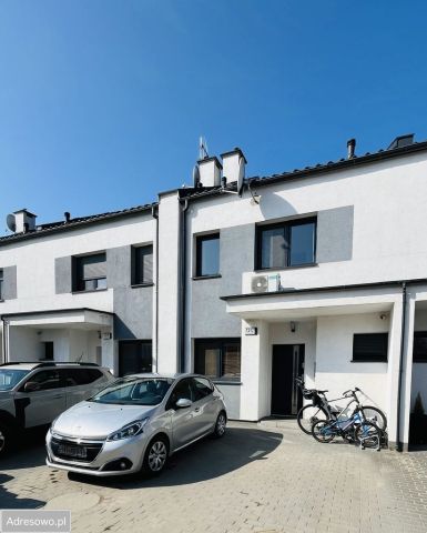 dom szeregowy, 3 pokoje Glinno, ul. Grudniowa. Zdjęcie 1