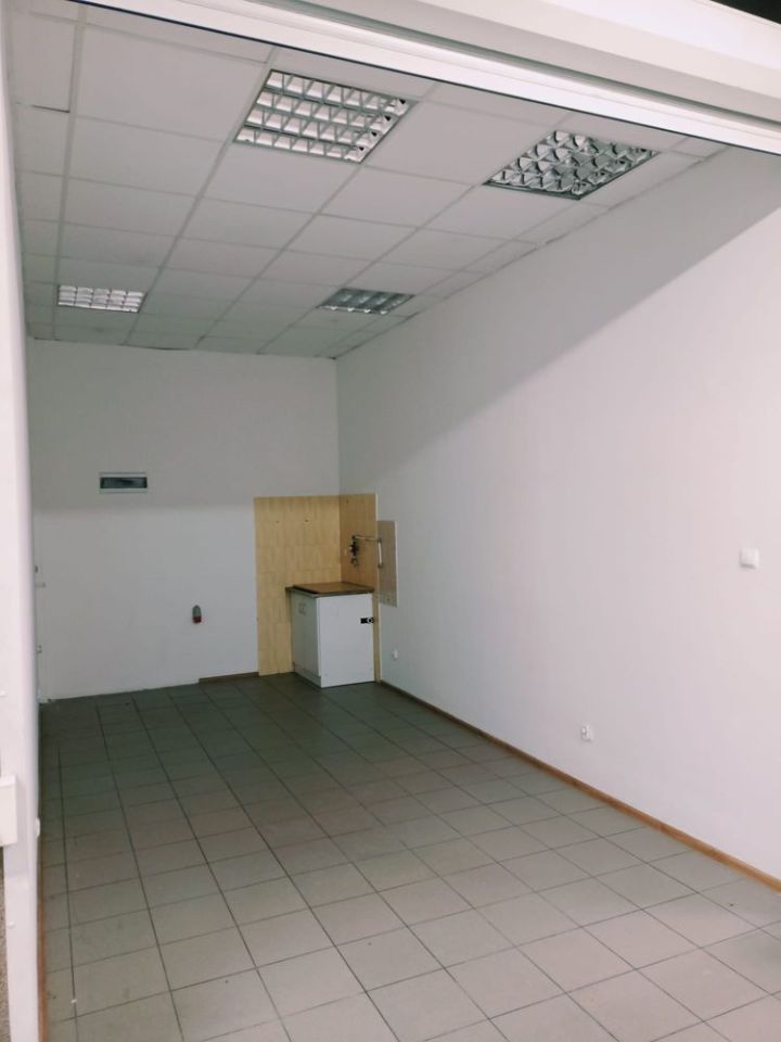 Lokal Łódź Polesie, ul. Maratońska. Zdjęcie 5