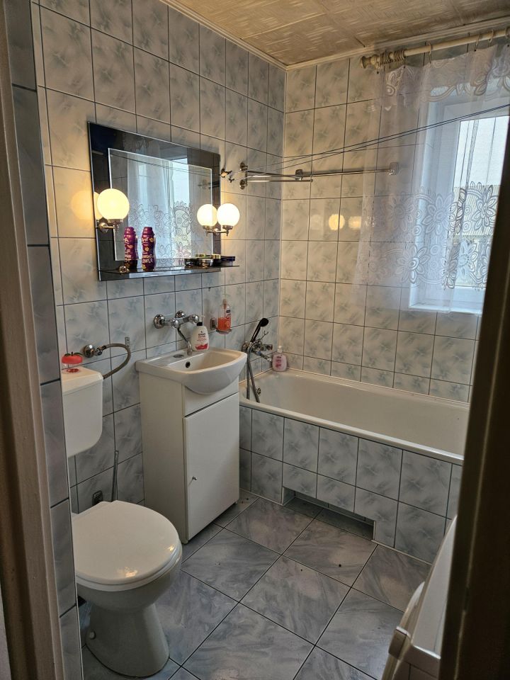 dom wolnostojący, 6 pokoi Laski Szlacheckie. Zdjęcie 9