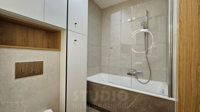 Mieszkanie 3-pokojowe Kraków Dębniki, ul. dr. Jana Piltza. Zdjęcie 11