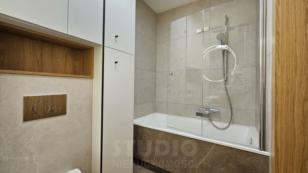 Mieszkanie 3-pokojowe Kraków Dębniki, ul. dr. Jana Piltza. Zdjęcie 11