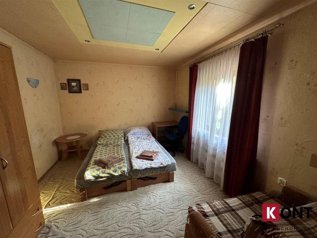 dom wolnostojący, 3 pokoje Stróża. Zdjęcie 12