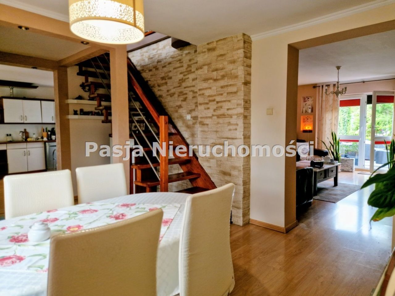 dom wolnostojący, 4 pokoje Płock, ul. Szpitalna. Zdjęcie 8