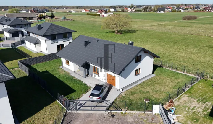 dom wolnostojący, 4 pokoje Wola Rasztowska, ul. Przyjaźni