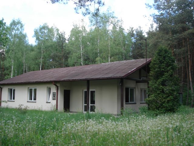 dom wolnostojący, 4 pokoje Ostrów-Kania, Ostrów-Kania. Zdjęcie 1