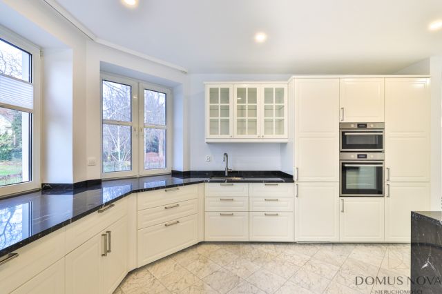 dom wolnostojący, 8 pokoi Warszawa Wilanów, ul. Królowej Marysieńki. Zdjęcie 4