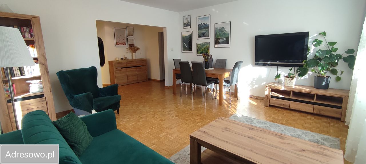 Mieszkanie 3-pokojowe Warszawa Gocław, ul. Konrada Guderskiego. Zdjęcie 1