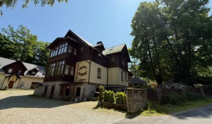 Nieruchomość komercyjna Karpacz