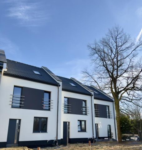 dom szeregowy, 6 pokoi Rogów Sobócki, ul. Tymiankowa. Zdjęcie 1