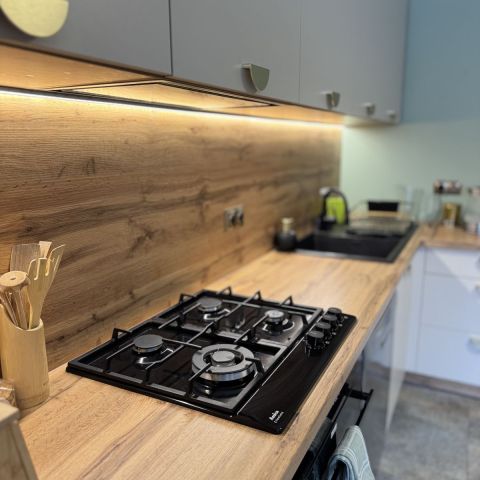 dom wolnostojący, 10 pokoi Czernica. Zdjęcie 31