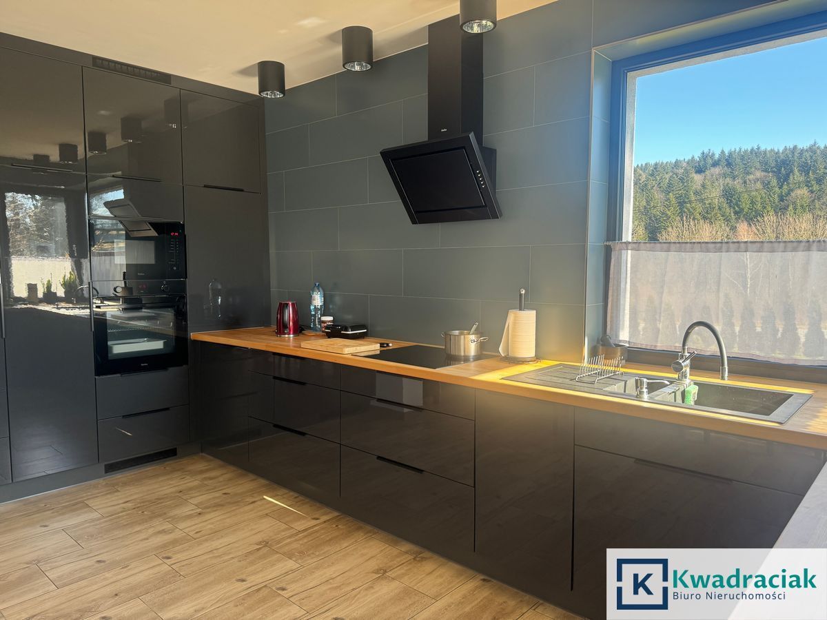 dom wolnostojący, 5 pokoi Iwla. Zdjęcie 1