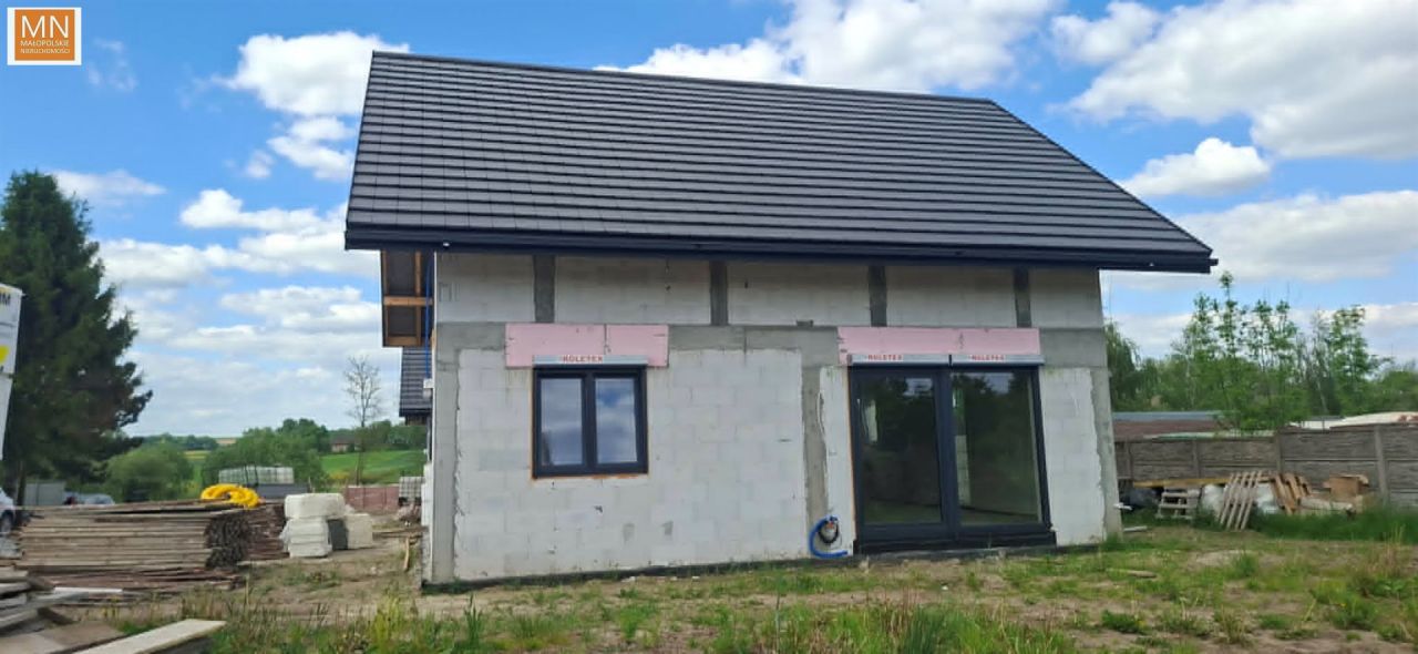 dom wolnostojący, 5 pokoi Wilków. Zdjęcie 3