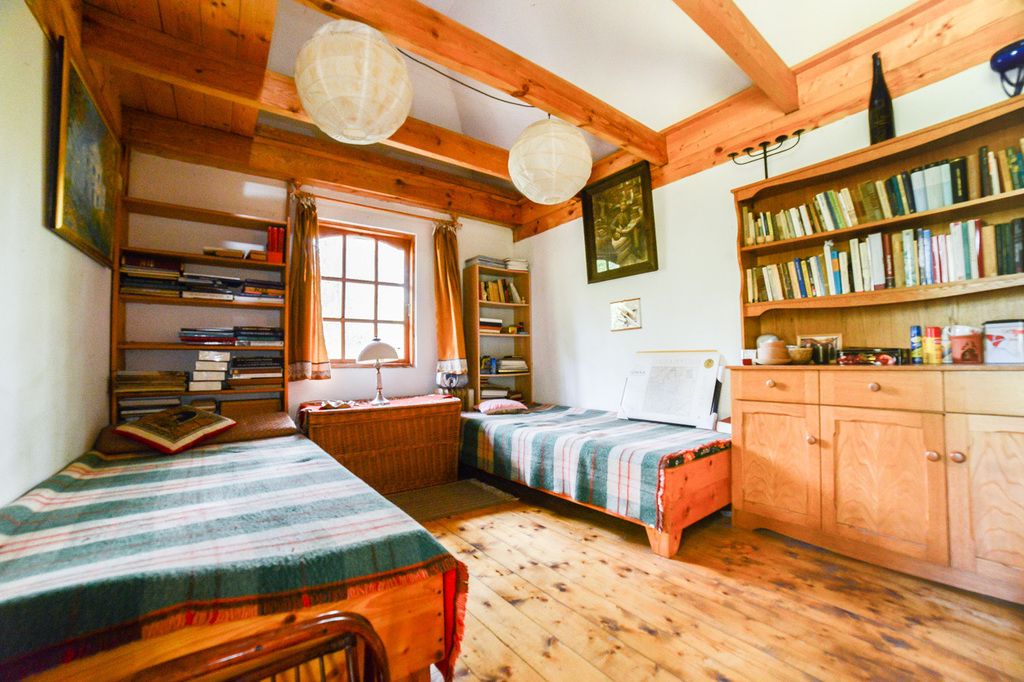 dom wolnostojący, 6 pokoi Poddębie, ul. Sosnowa. Zdjęcie 10