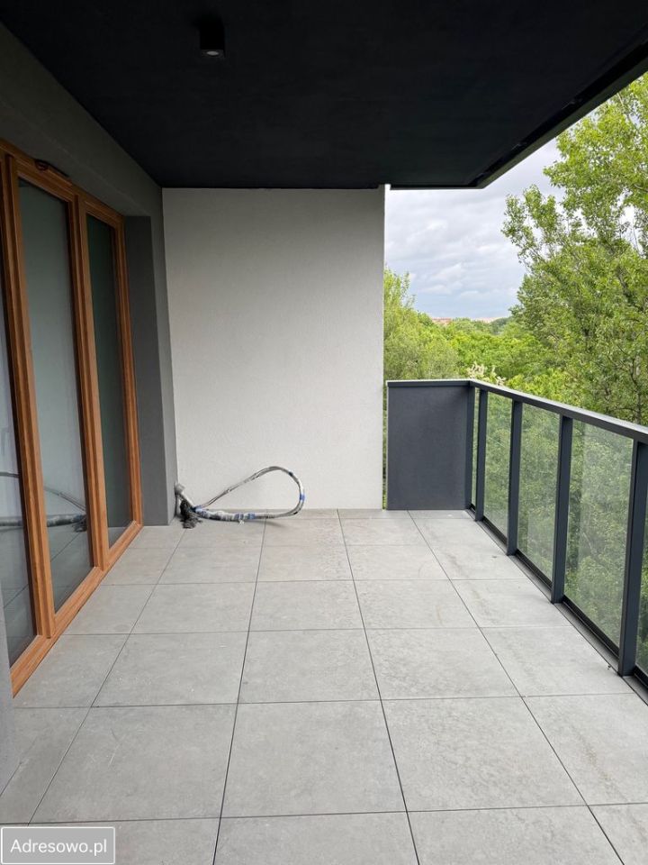 Mieszkanie 3-pokojowe Kraków Grzegórzki. Zdjęcie 2