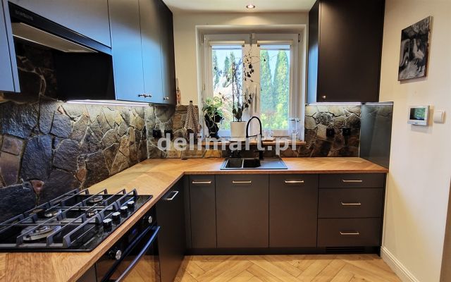 dom wolnostojący, 4 pokoje Zagórz. Zdjęcie 20