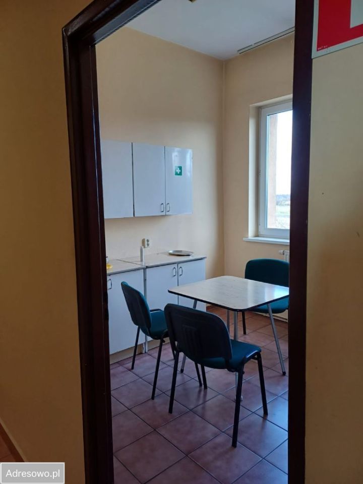 Biuro Udanin, ul. Główna. Zdjęcie 2