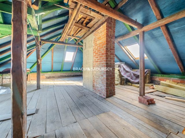 dom wolnostojący, 2 pokoje Kraków Bieżanów, ul. Braterska. Zdjęcie 16