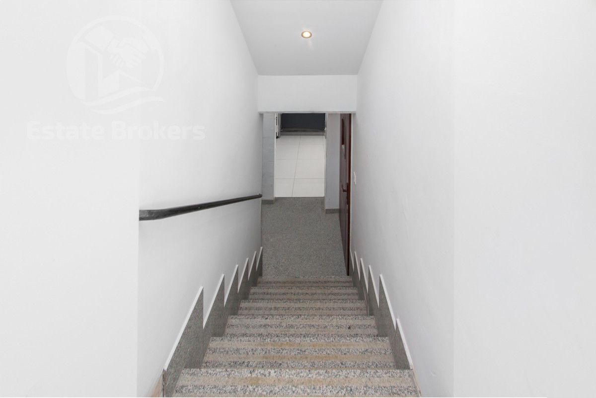 Lokal Wrocław Oporów, ul. Lakiernicza. Zdjęcie 11