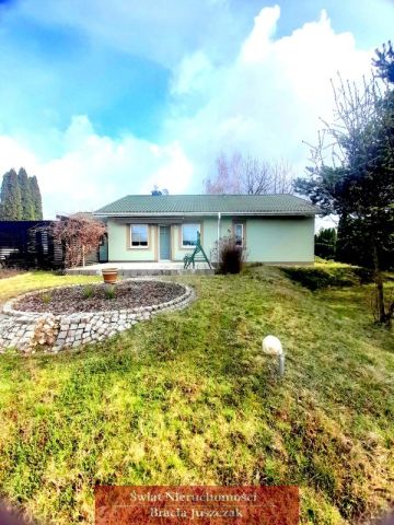 dom wolnostojący, 3 pokoje Stanowice. Zdjęcie 1