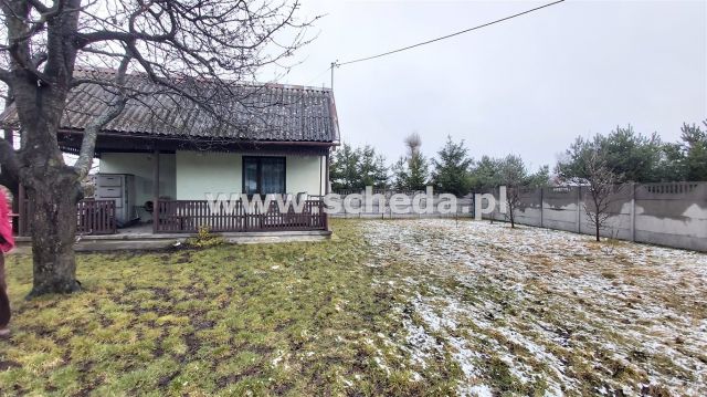 dom wolnostojący, 2 pokoje Piasek. Zdjęcie 1