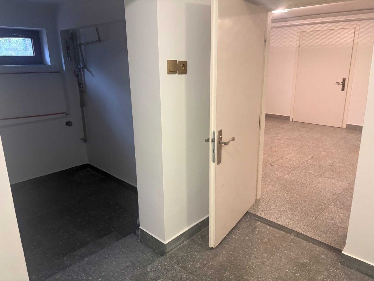 Biuro Warszawa Praga-Południe, ul. Gorzelnicza. Zdjęcie 8
