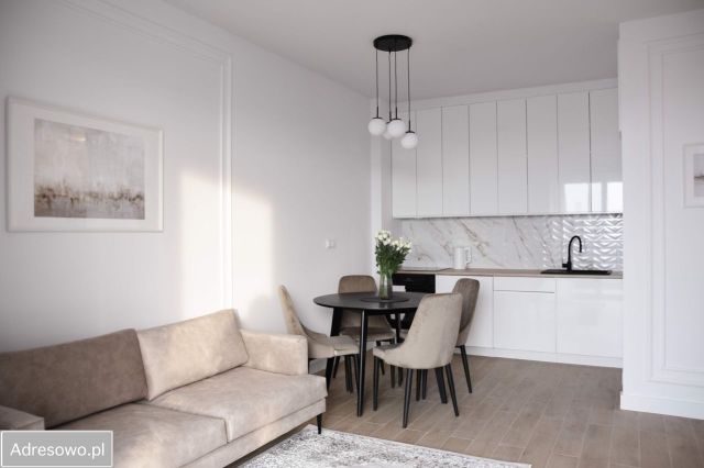 Mieszkanie 2-pokojowe Warszawa Bródno, ul. Warszawski Świt. Zdjęcie 1