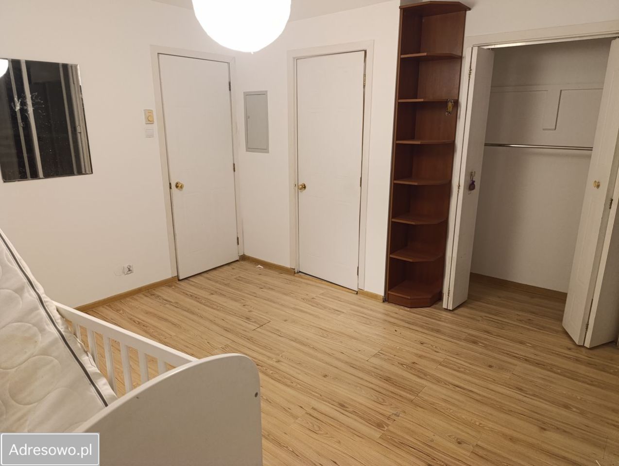 Mieszkanie 3-pokojowe Józefosław. Zdjęcie 4