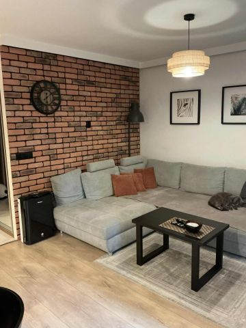 Mieszkanie 4-pokojowe Chorzów Batory, ul. Długa. Zdjęcie 1