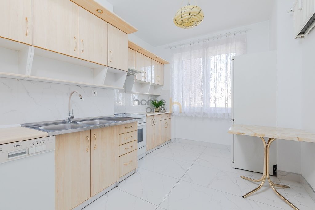 Mieszkanie 7-pokojowe Warszawa Śródmieście, ul. Jana Pawła II. Zdjęcie 4