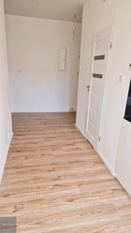 Mieszkanie 2-pokojowe Zabrze, ul. gen. Charlesa de Gaulle'a. Zdjęcie 7