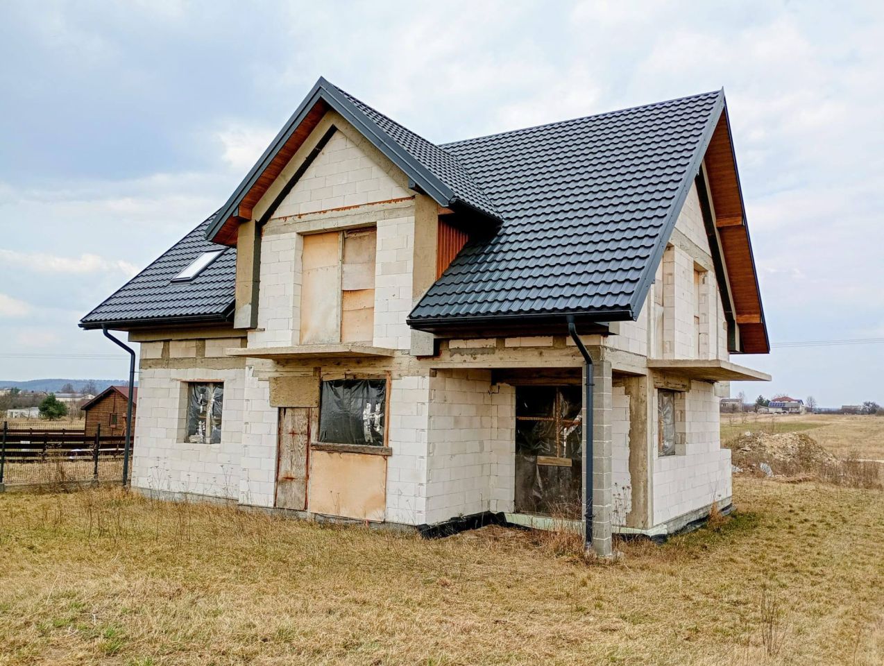 dom wolnostojący, 6 pokoi Tokarnia, Spokojna. Zdjęcie 5