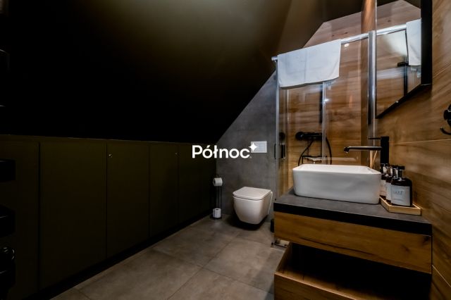 dom wolnostojący, 5 pokoi Białowieża, ul. Kamienne Bagno. Zdjęcie 18