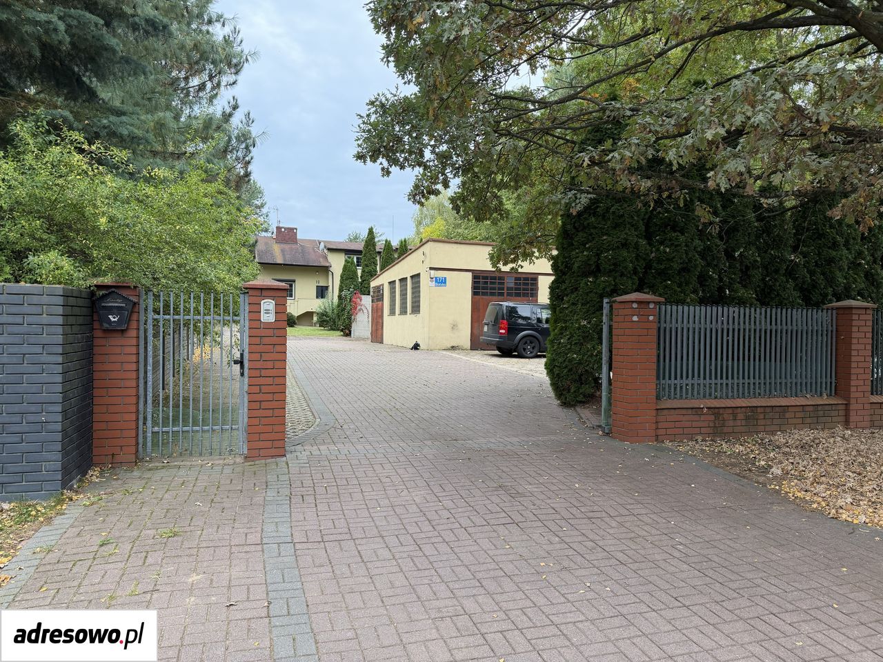 dom wolnostojący, 8 pokoi Częstochowa Parkitka, ul. Bialska. Zdjęcie 20