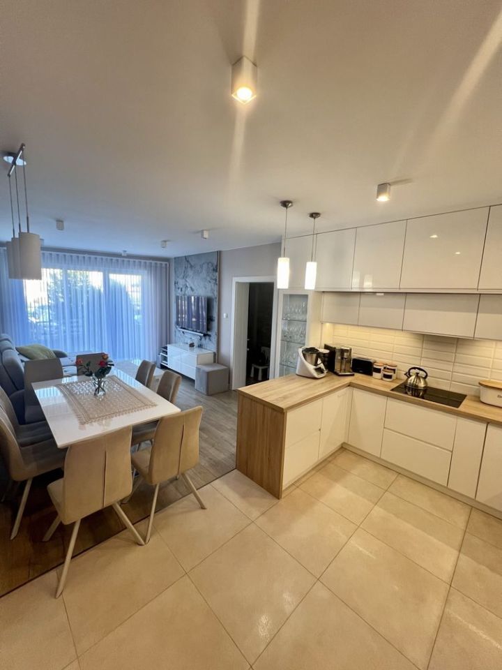 Mieszkanie 3-pokojowe Kalisz, ul. Częstochowska. Zdjęcie 2