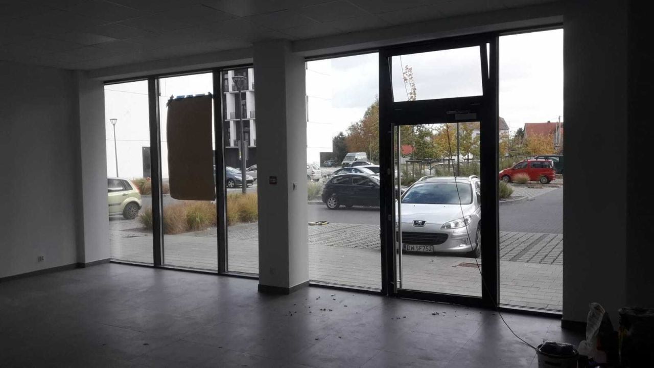 Lokal Wrocław Fabryczna. Zdjęcie 3