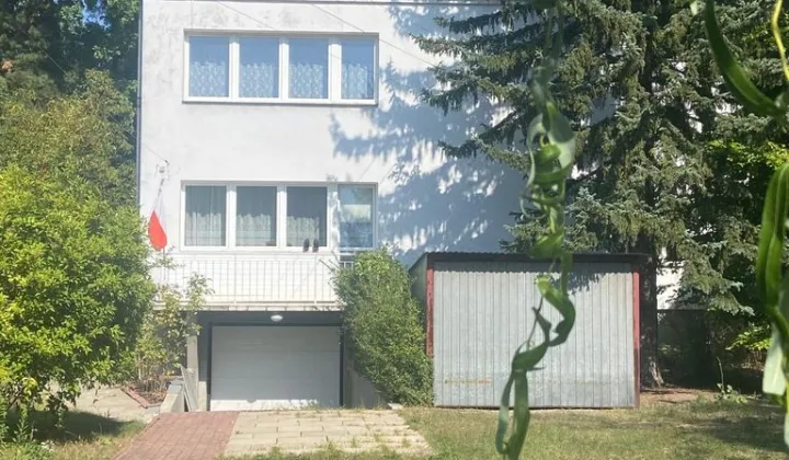 dom wolnostojący, 6 pokoi Piaseczno Zalesie Dolne, ul. Redutowa